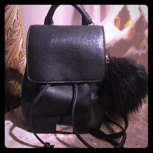 Victoria's Secret mini backpack🖤
